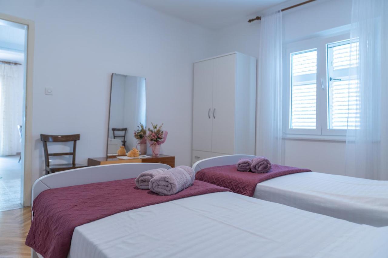 Sidus Maris, Spacious Seaside Apartment With Free Parking Martinšćica Екстериор снимка